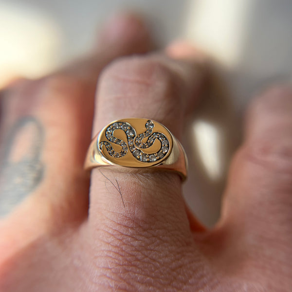 Union of the Snake Signet