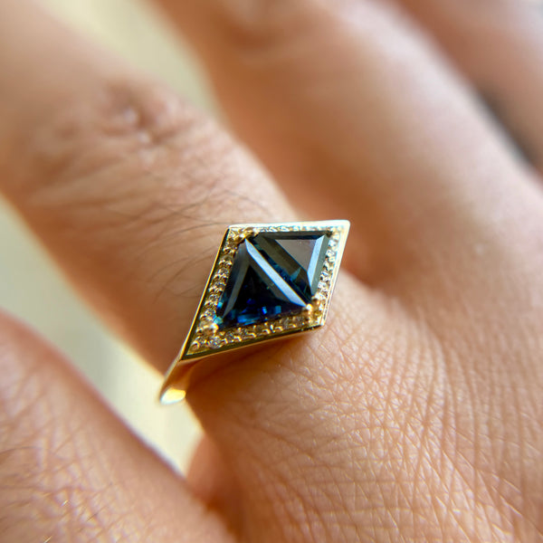 Sapphire Divya