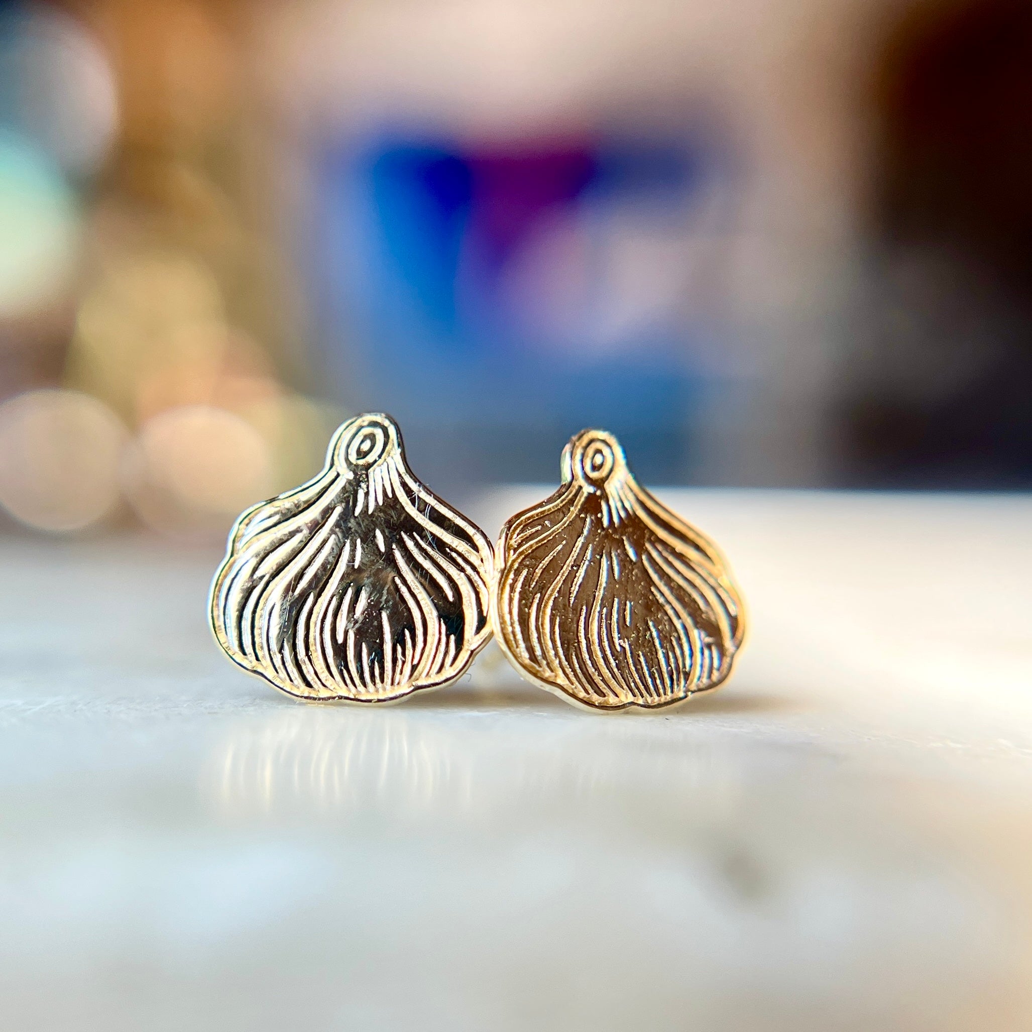 Garlic Studs