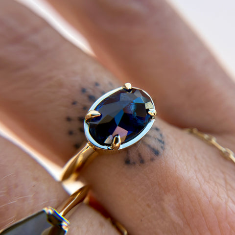 3.5ct Oval Sapphire Boss Ring