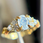 Opalescent Oval Nico - product thumbnail