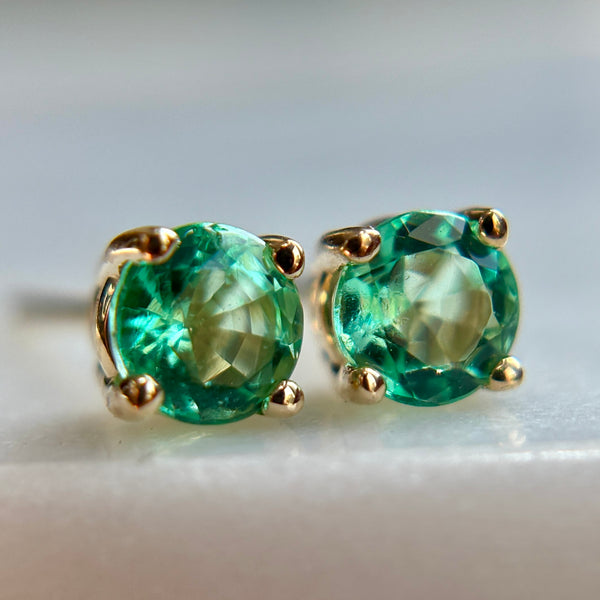 4mm Emerald Studs