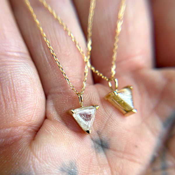 White Diamond Maccle Necklace