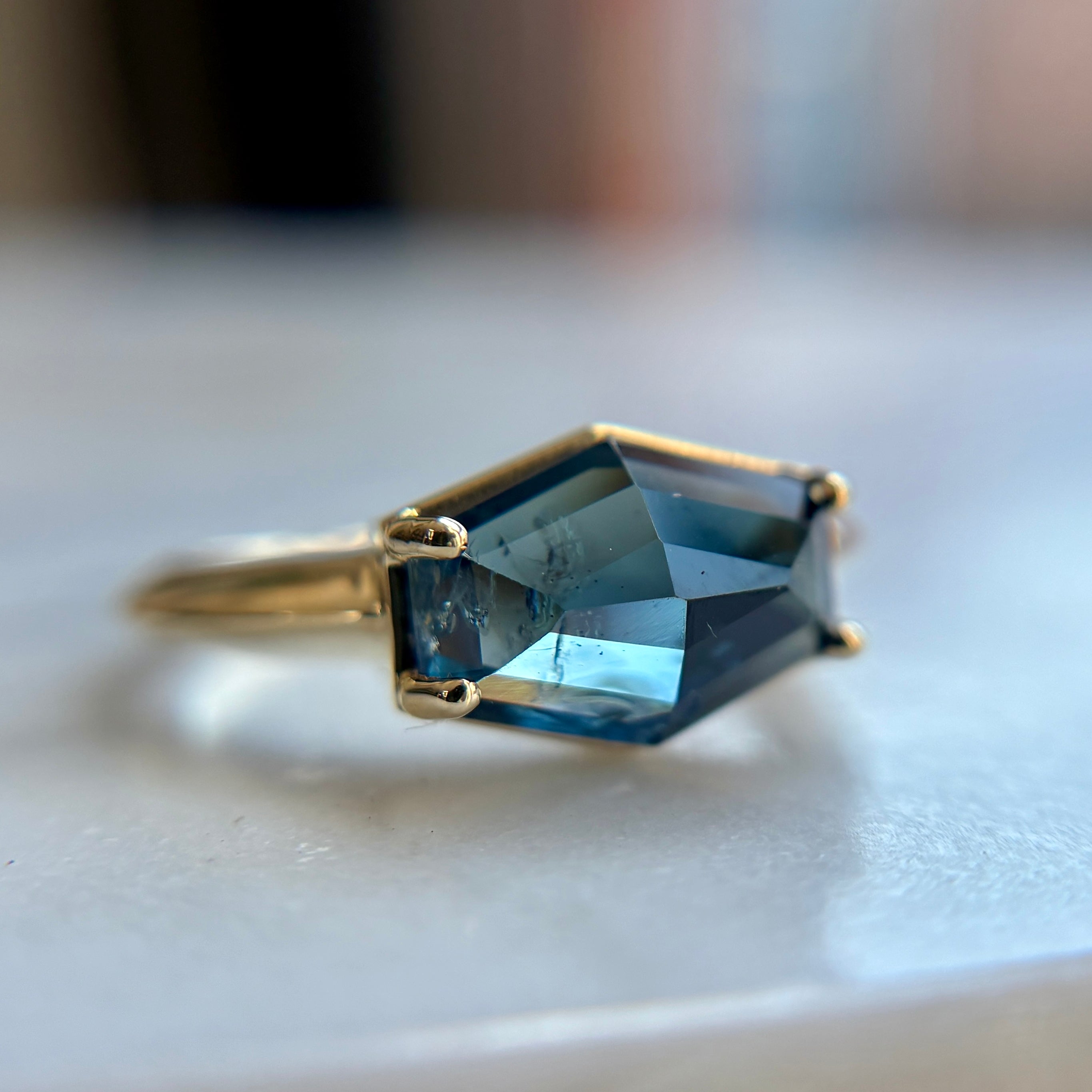 3.85ct Sapphire Boss Ring