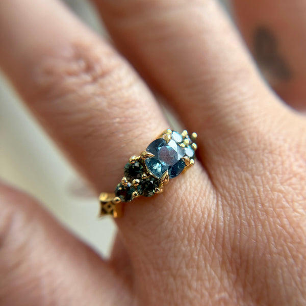 1.35ct blue-green sapphire nico