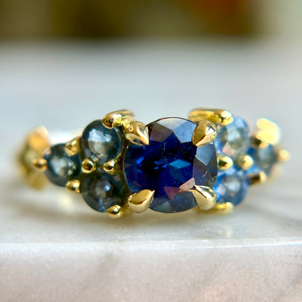 1.25ct blue sapphire Nico