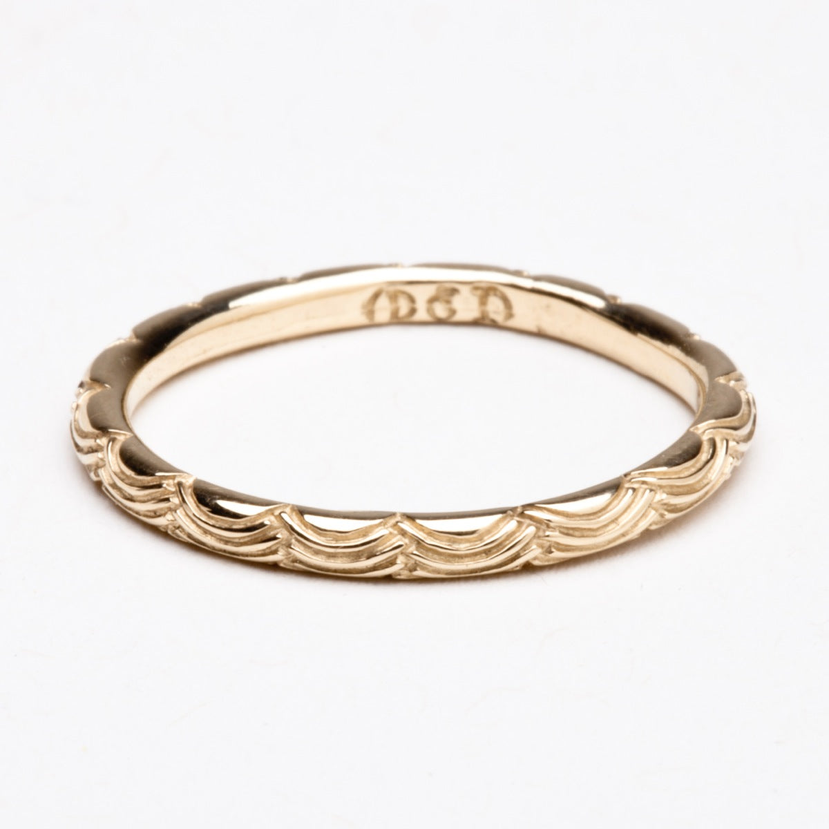 Wave Ring – Digby & Iona
