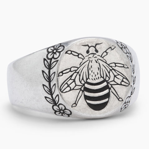 Bee Wreath Signet